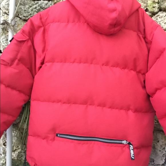 Jackets - Picture 4 of 6